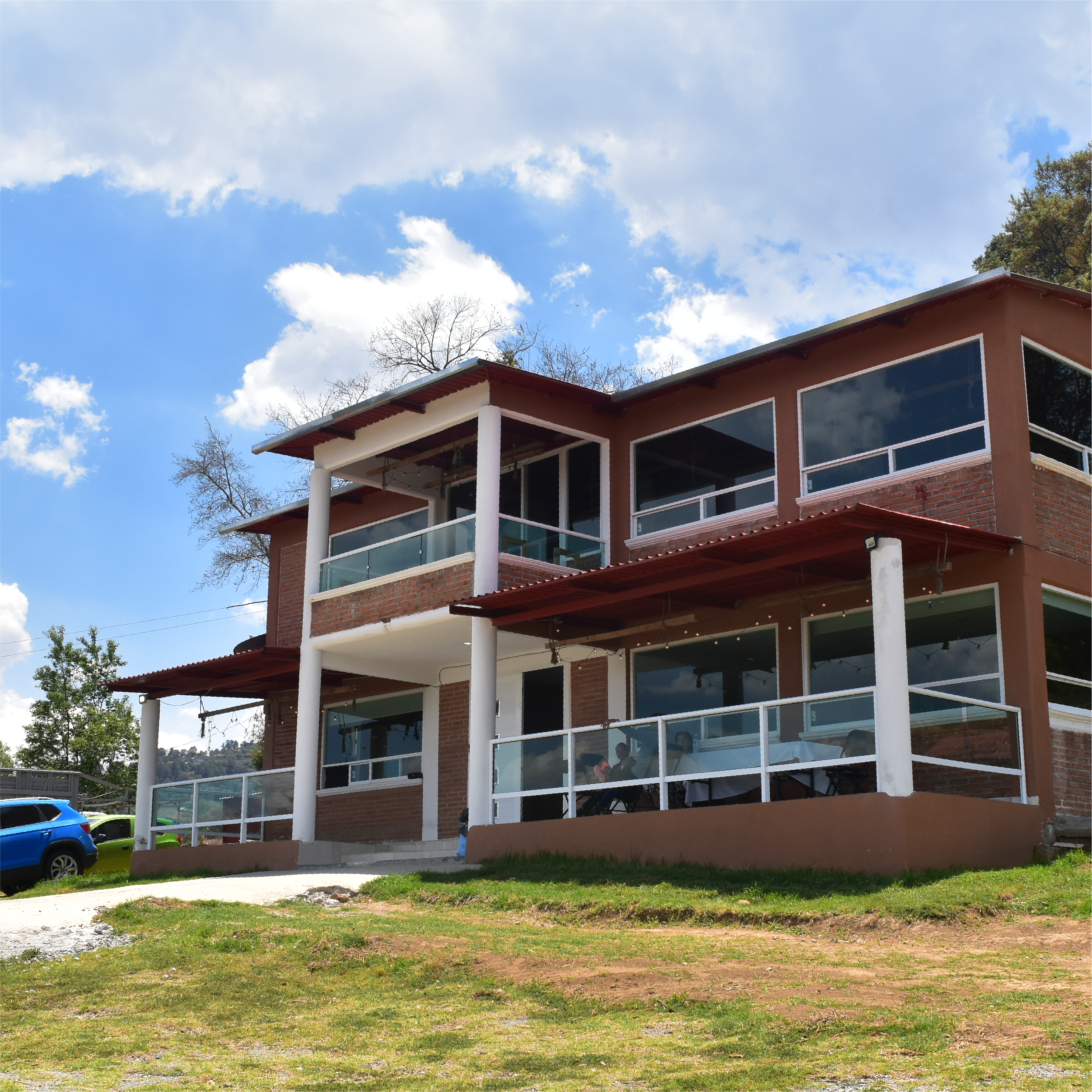 Fachada Izquierda-Quinta Elvira Omitlan-Antares Riva Palacio